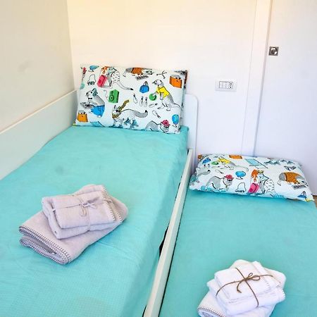 The Blue - Lake / City View Modern Apt Near Villa Olmo كومو المظهر الخارجي الصورة
